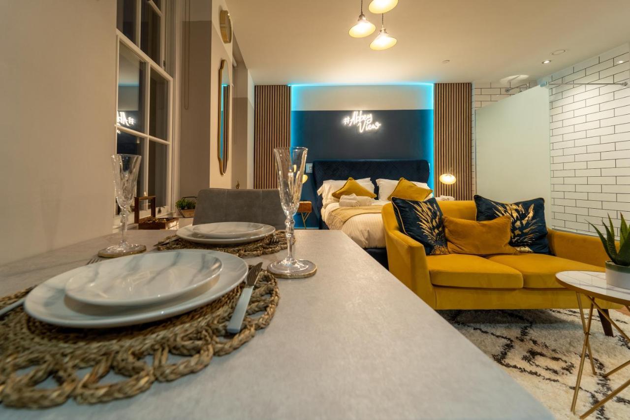 Abbey View Studio Central บาธ ภายนอก รูปภาพ